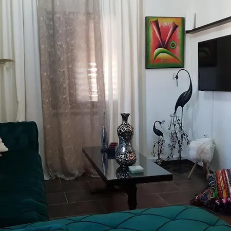 Nyaraló Oikos Selinolithos